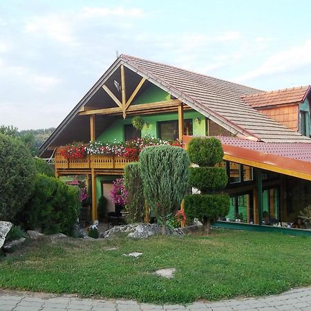 Apartament Penzion Ranch Fah Spišské Podhradie Zewnętrze zdjęcie